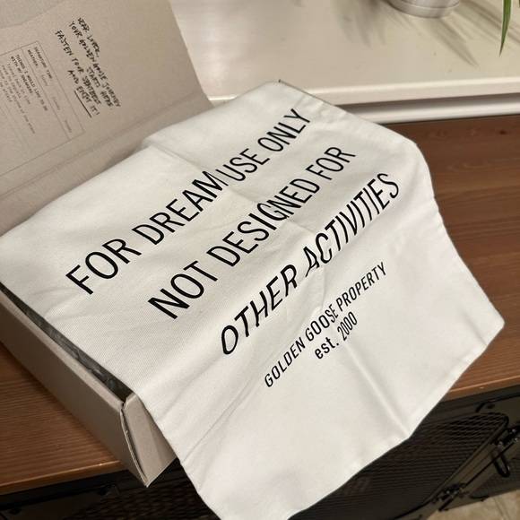 Authentic Golden Goose All Star Classic - Size 38 - Picture 9 of 9